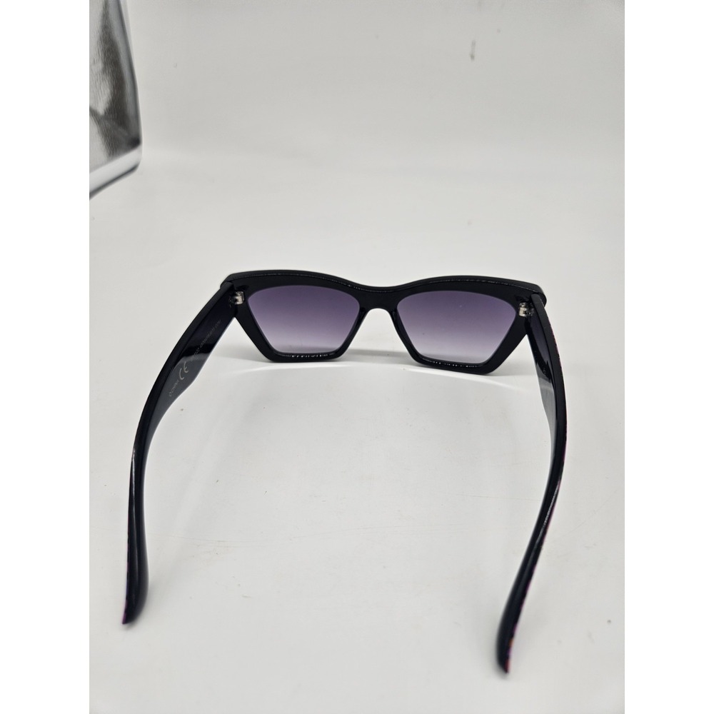 BETSEY JOHNSON Womens Pink Black Sassy SUNGLASSES Sun Glasses NEW Without Tags - Picture 3 of 4